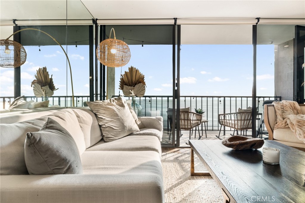 1750 E Ocean Boulevard 209