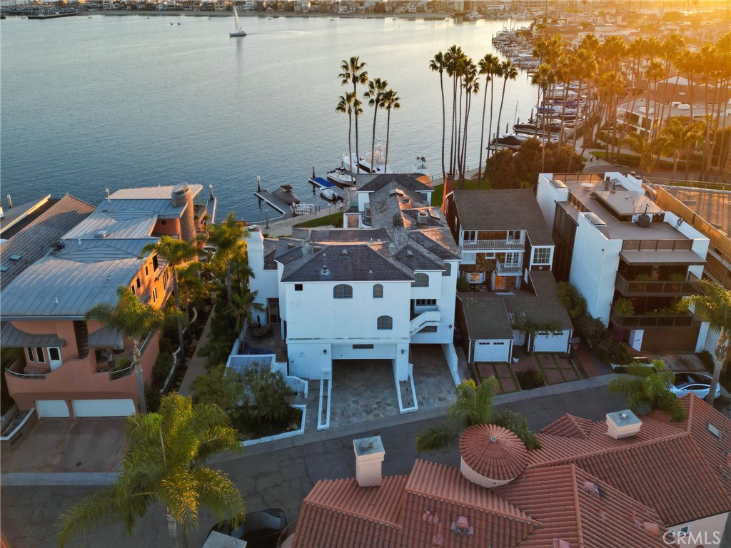 6020 Lido Lane