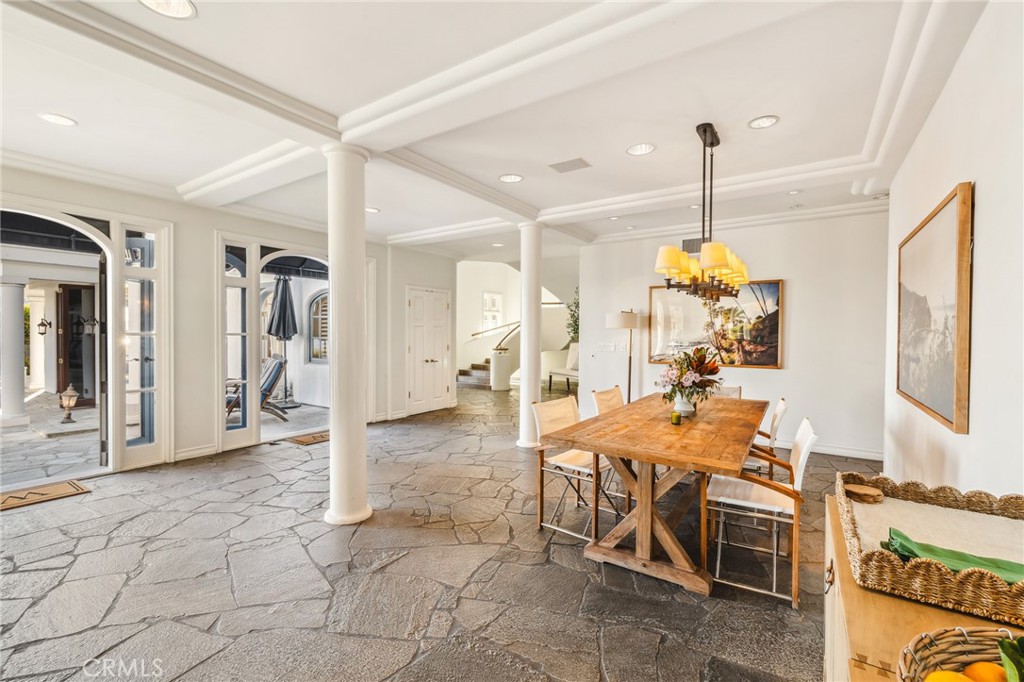 6020 Lido Lane