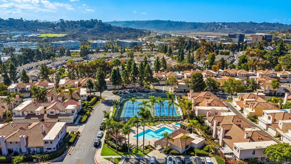 12221 Caminito Mira Del Mar