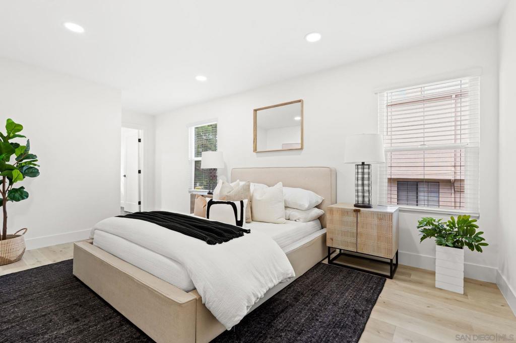 12221 Caminito Mira Del Mar