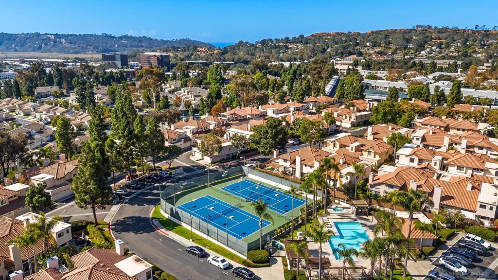 12221 Caminito Mira Del Mar