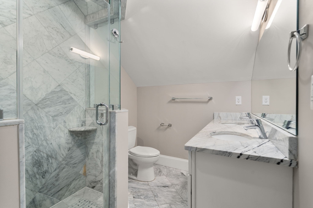 30 Park St # 4