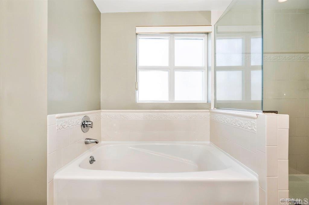 555 Front Street 1205