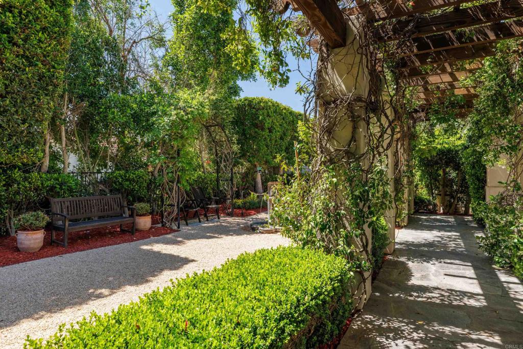 7891 Camino De la Dora