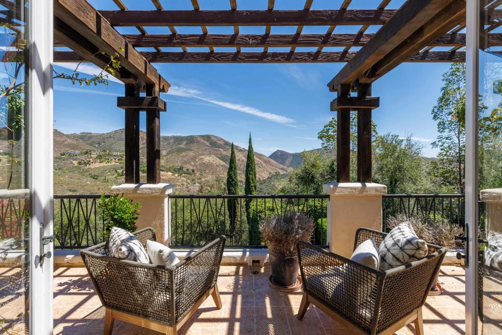 7891 Camino De la Dora