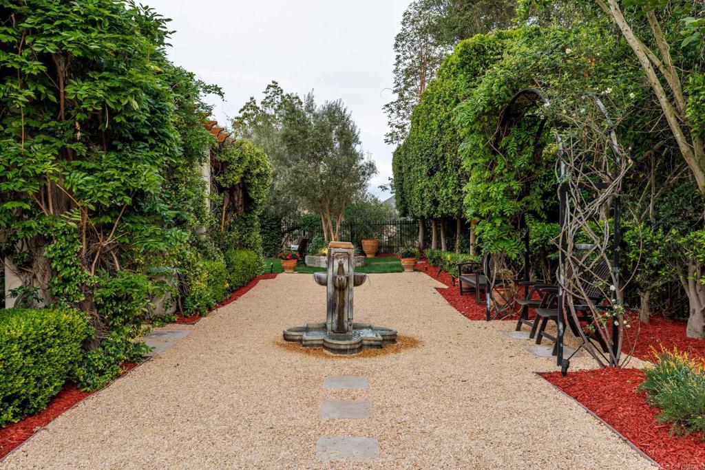 7891 Camino De la Dora