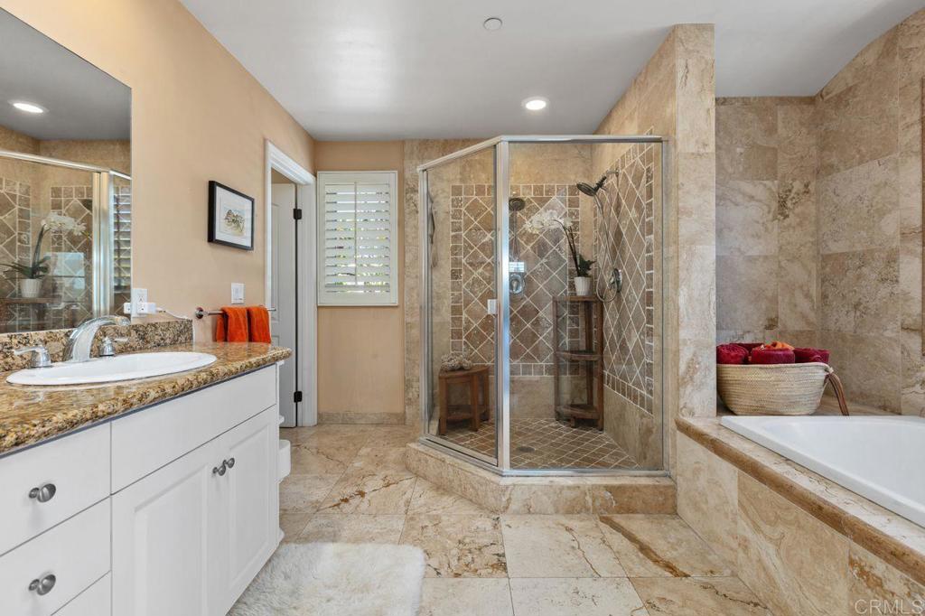 213 Hillcrest Dr.