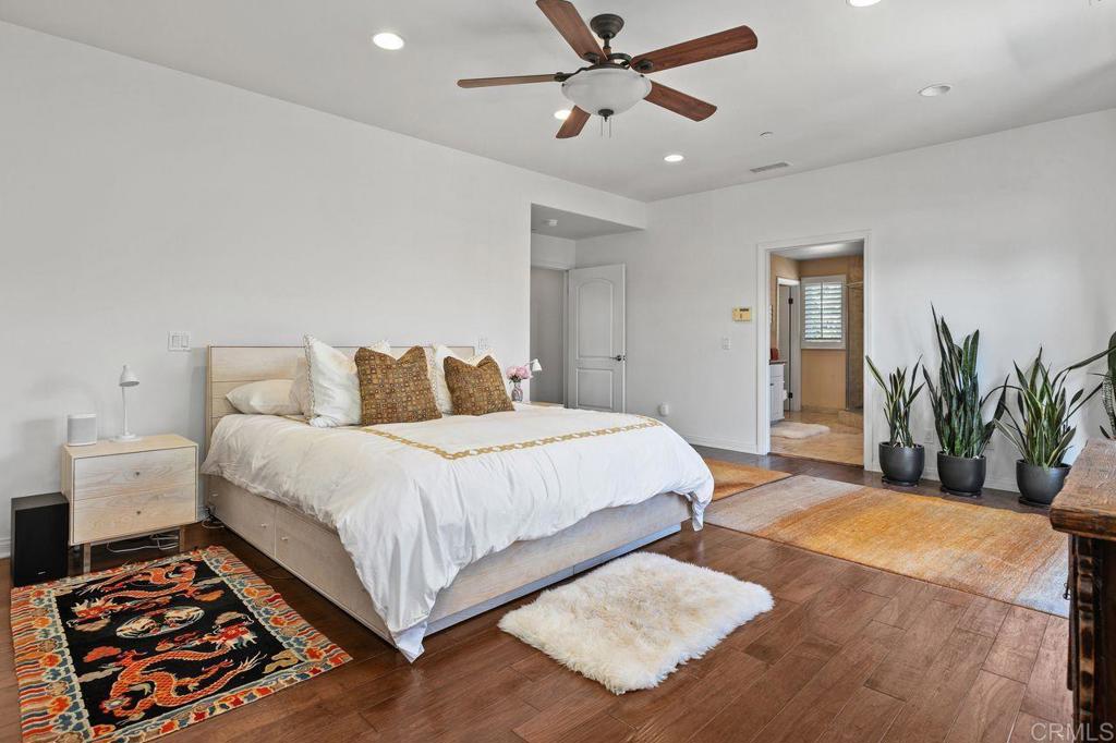 213 Hillcrest Dr.
