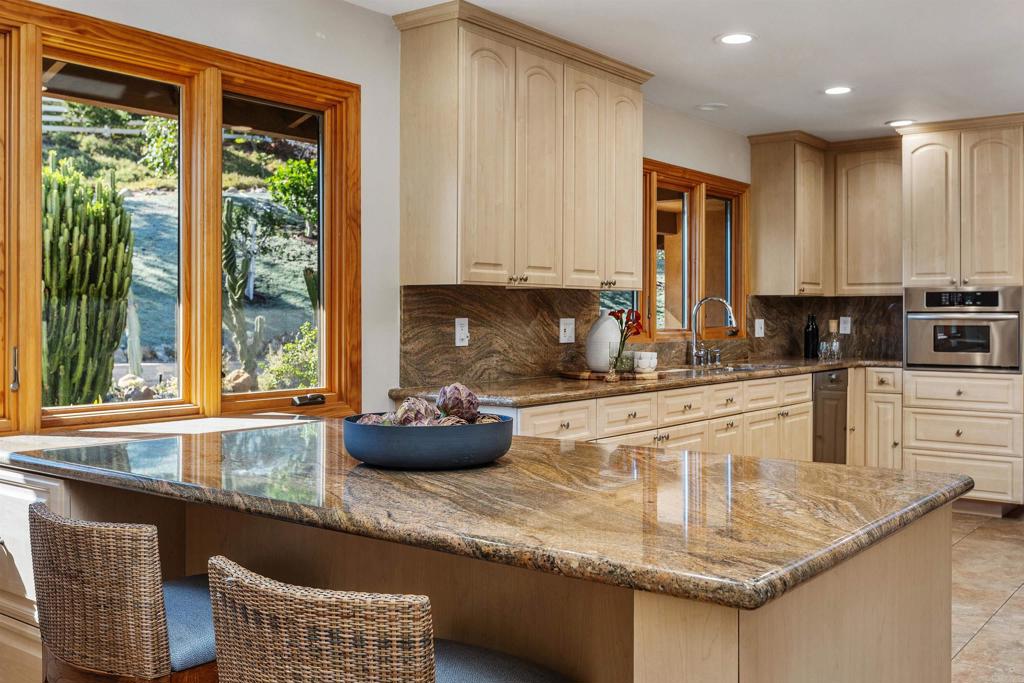 17543 Rancho del Rio