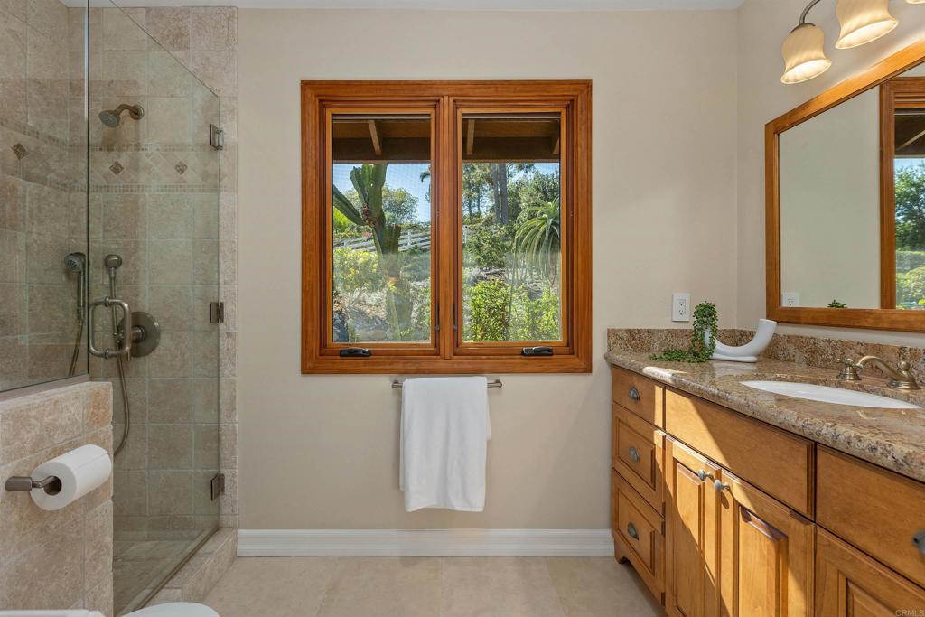 17543 Rancho del Rio