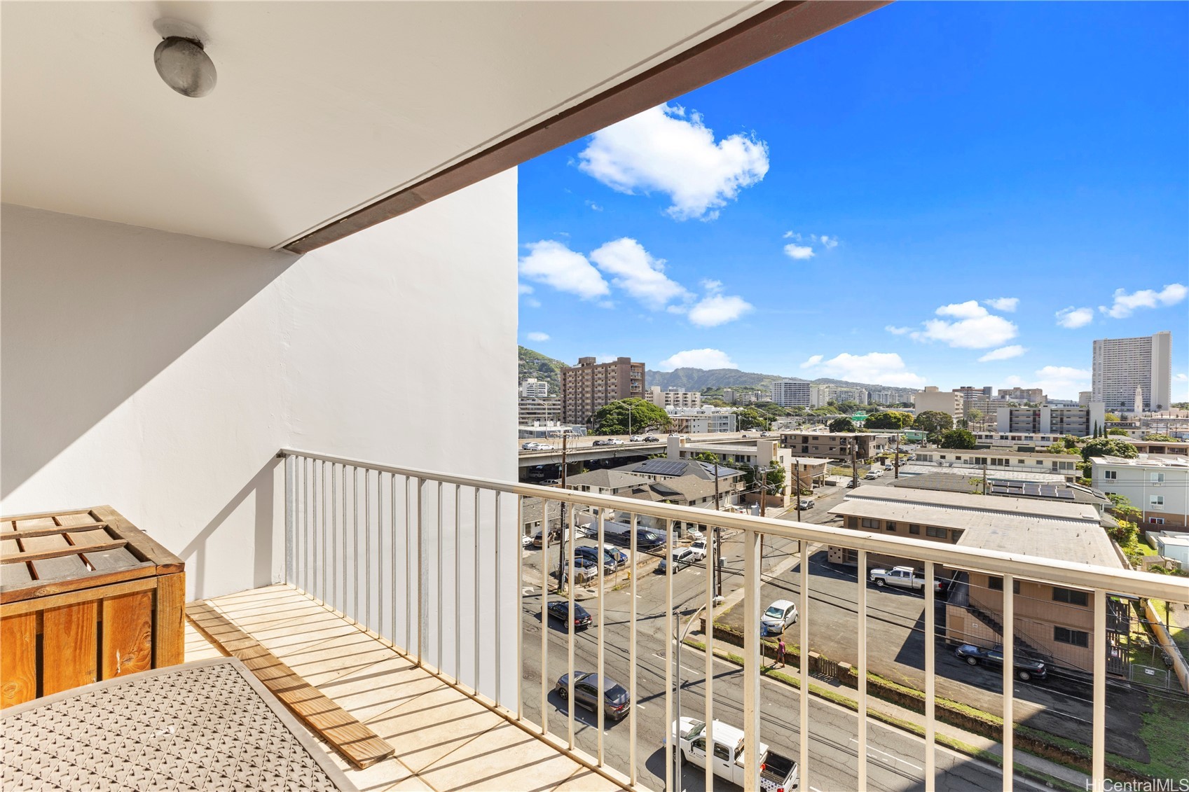 1314 PIIKOI Street 706