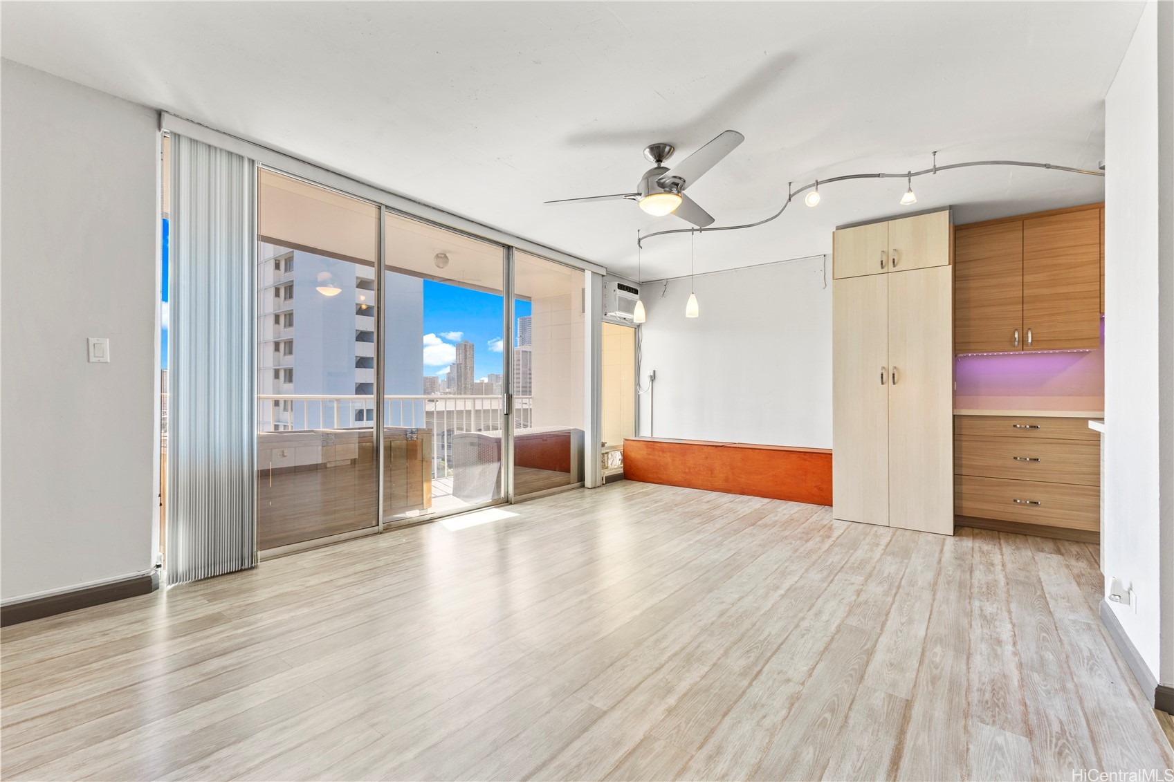 1314 PIIKOI Street 706