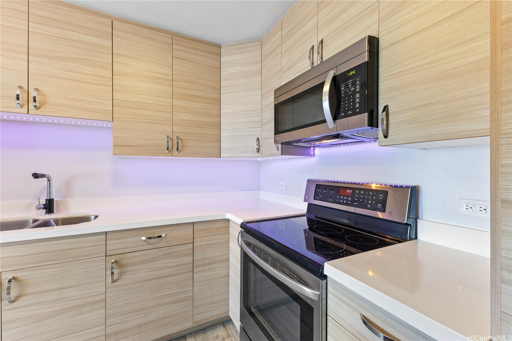 1314 PIIKOI Street 706