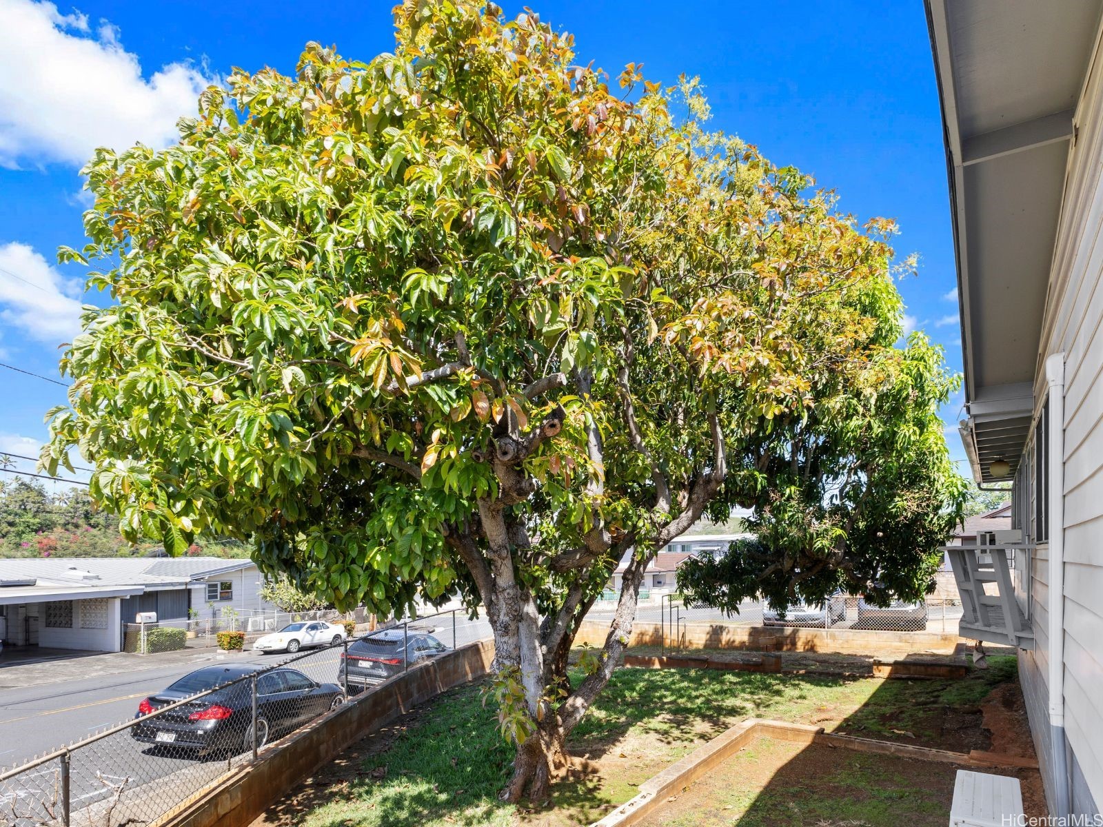2015 Ala Mahamoe Street