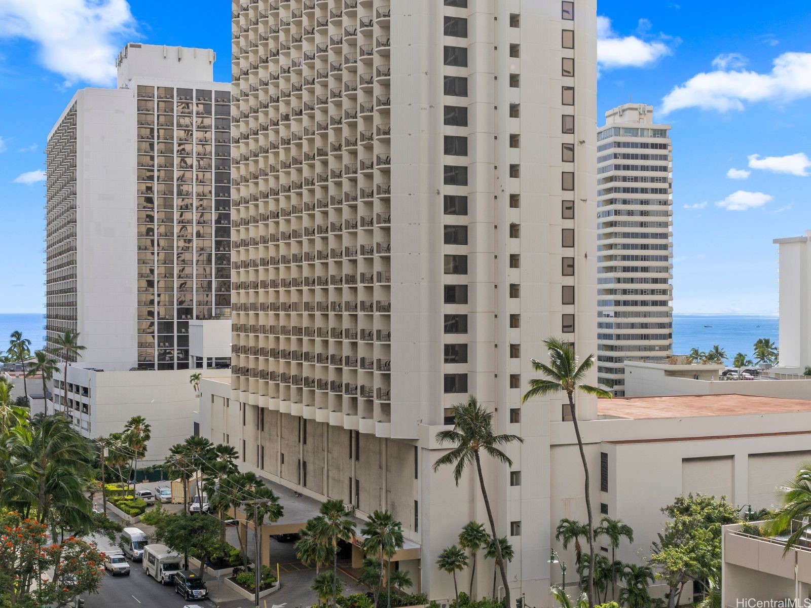 229 PAOAKALANI Avenue 1004