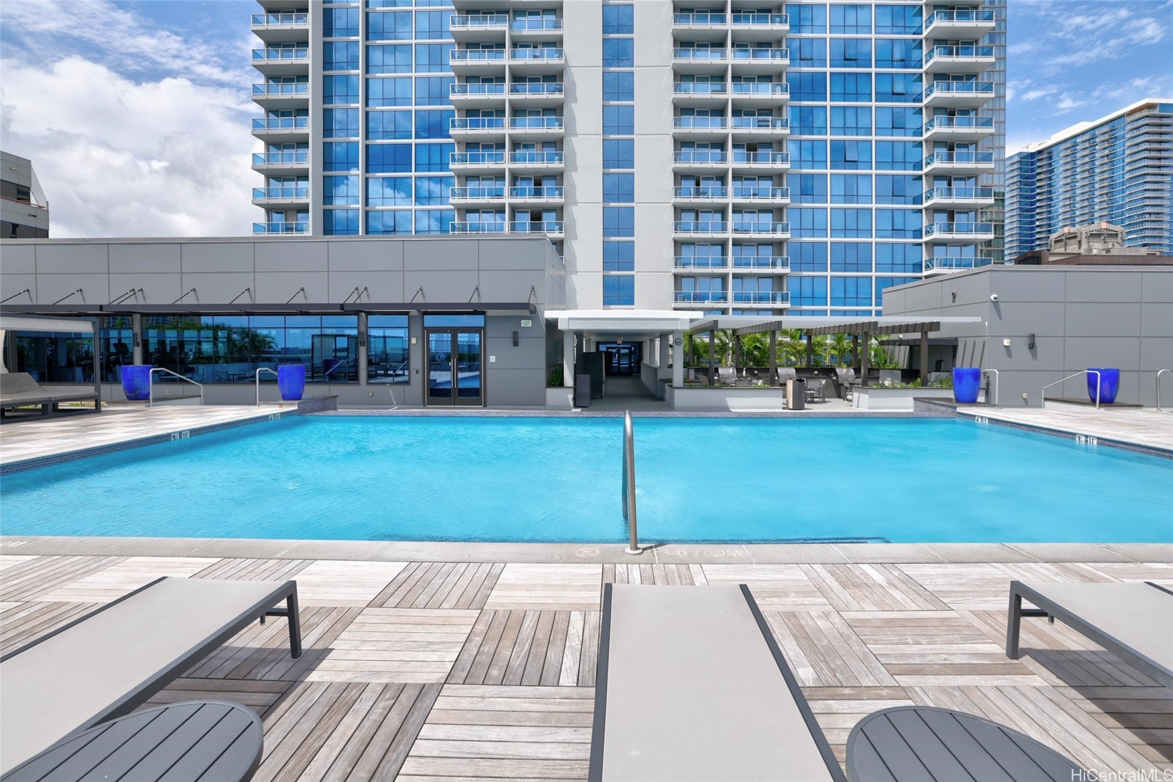1391 Kapiolani Boulevard 2512