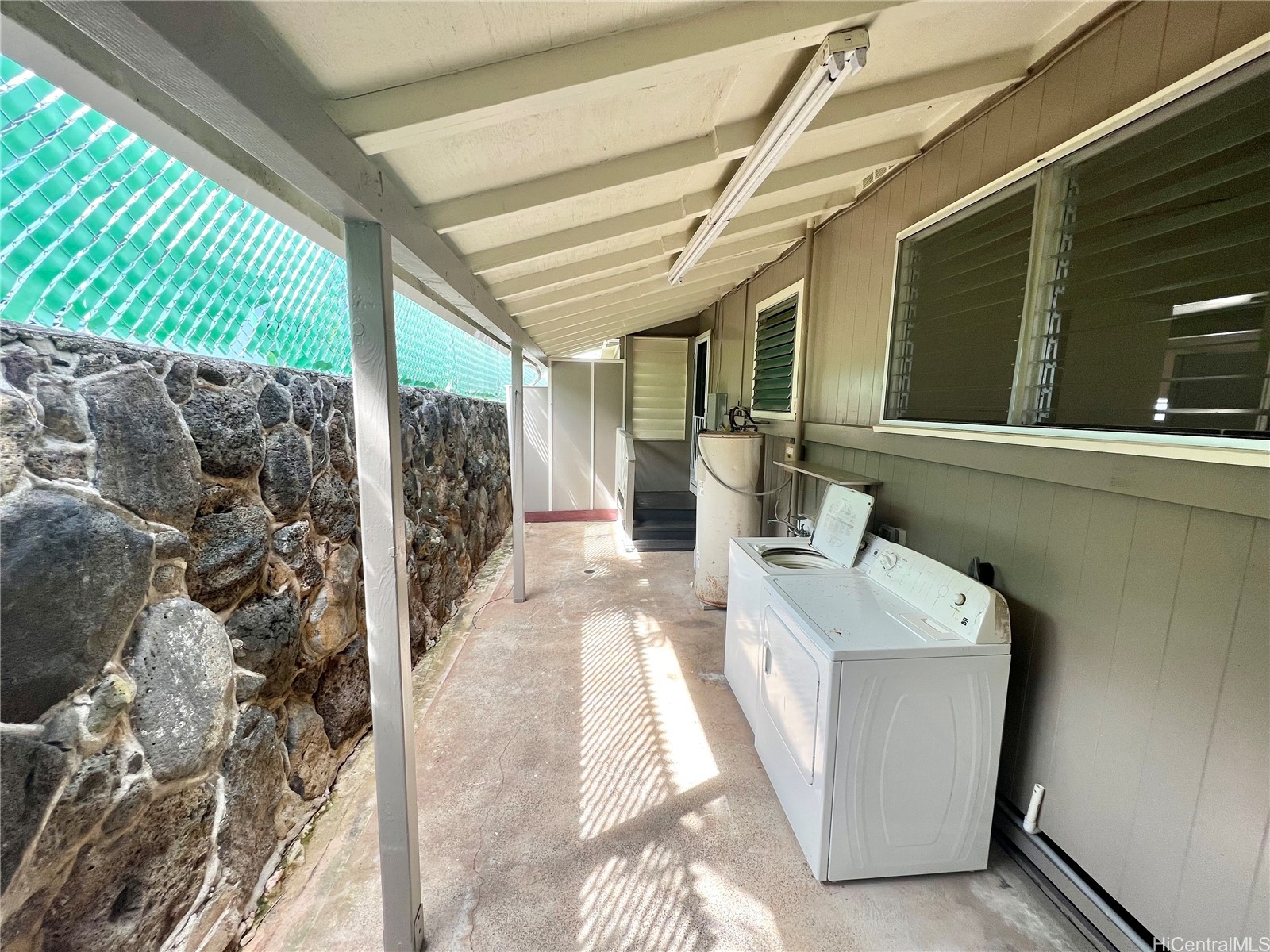 1279 Manulani Street