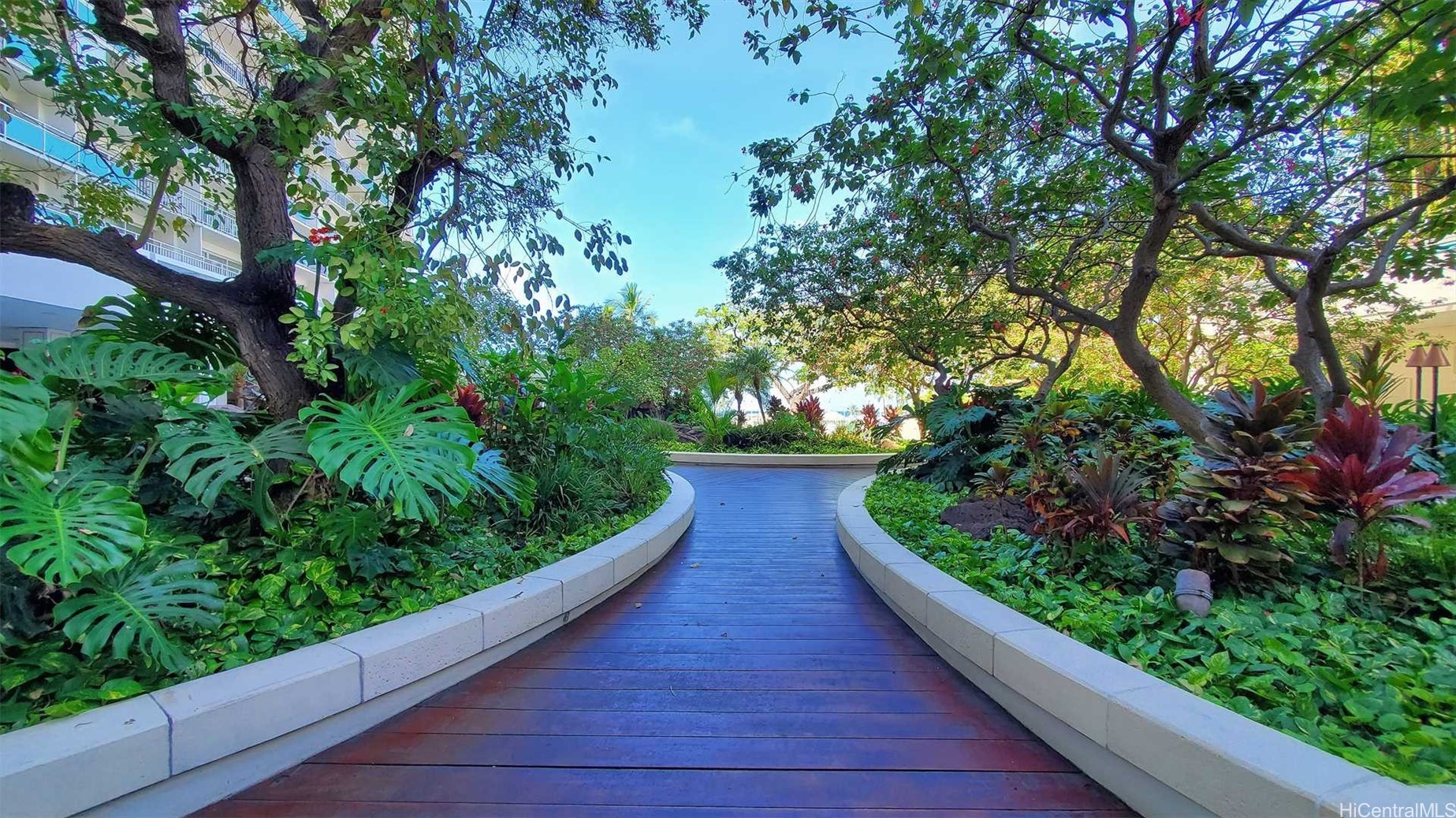 1777 Ala Moana Boulevard 516