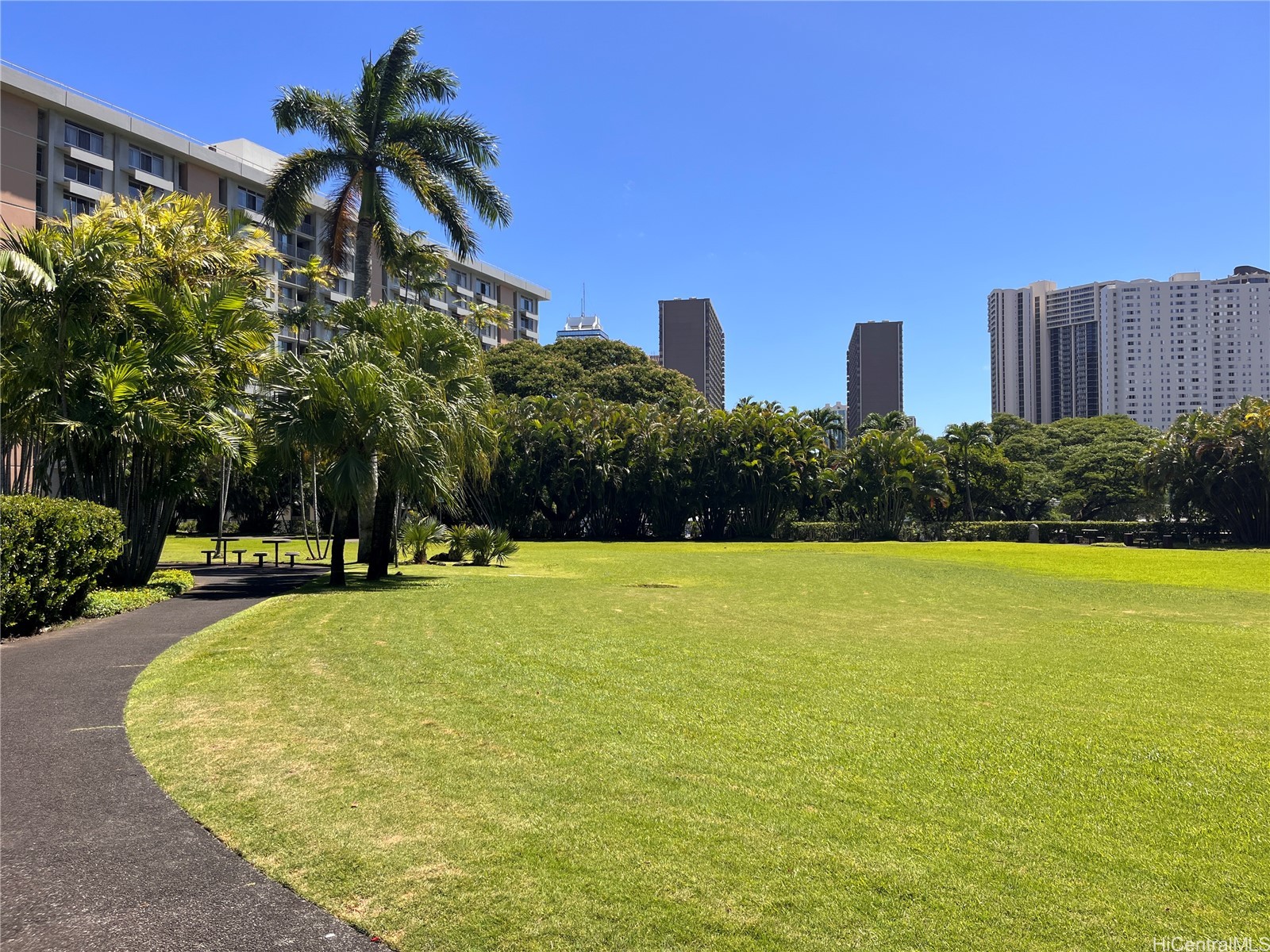 1551 Nuuanu Avenue 336