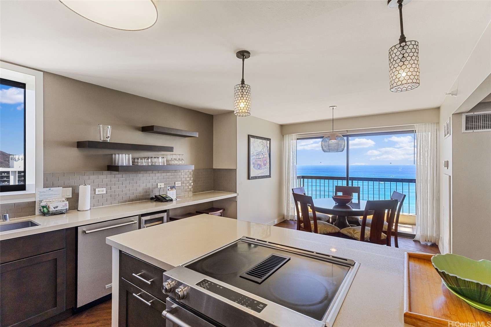 2470 Kalakaua Avenue 2801