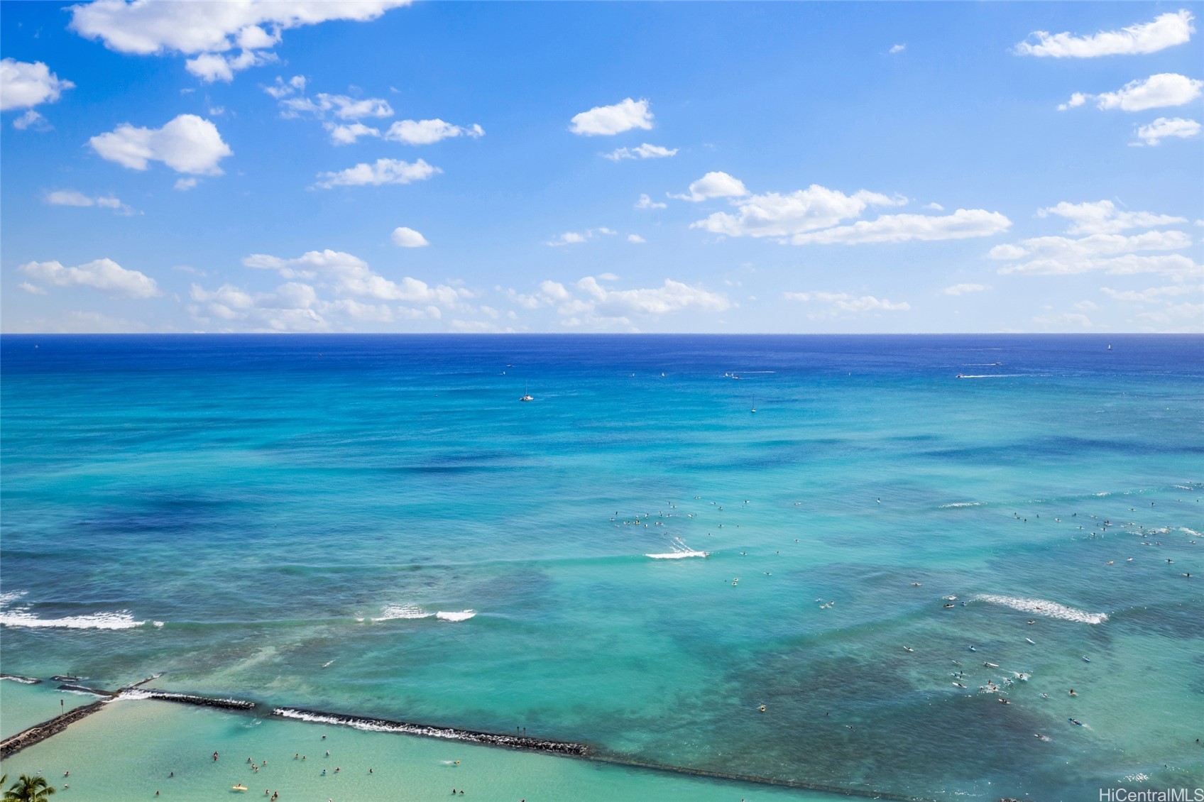2470 Kalakaua Avenue 2801