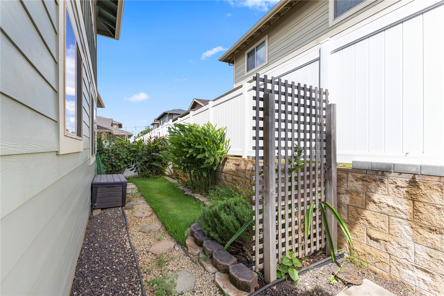 91-1530 Aniania Street 1530