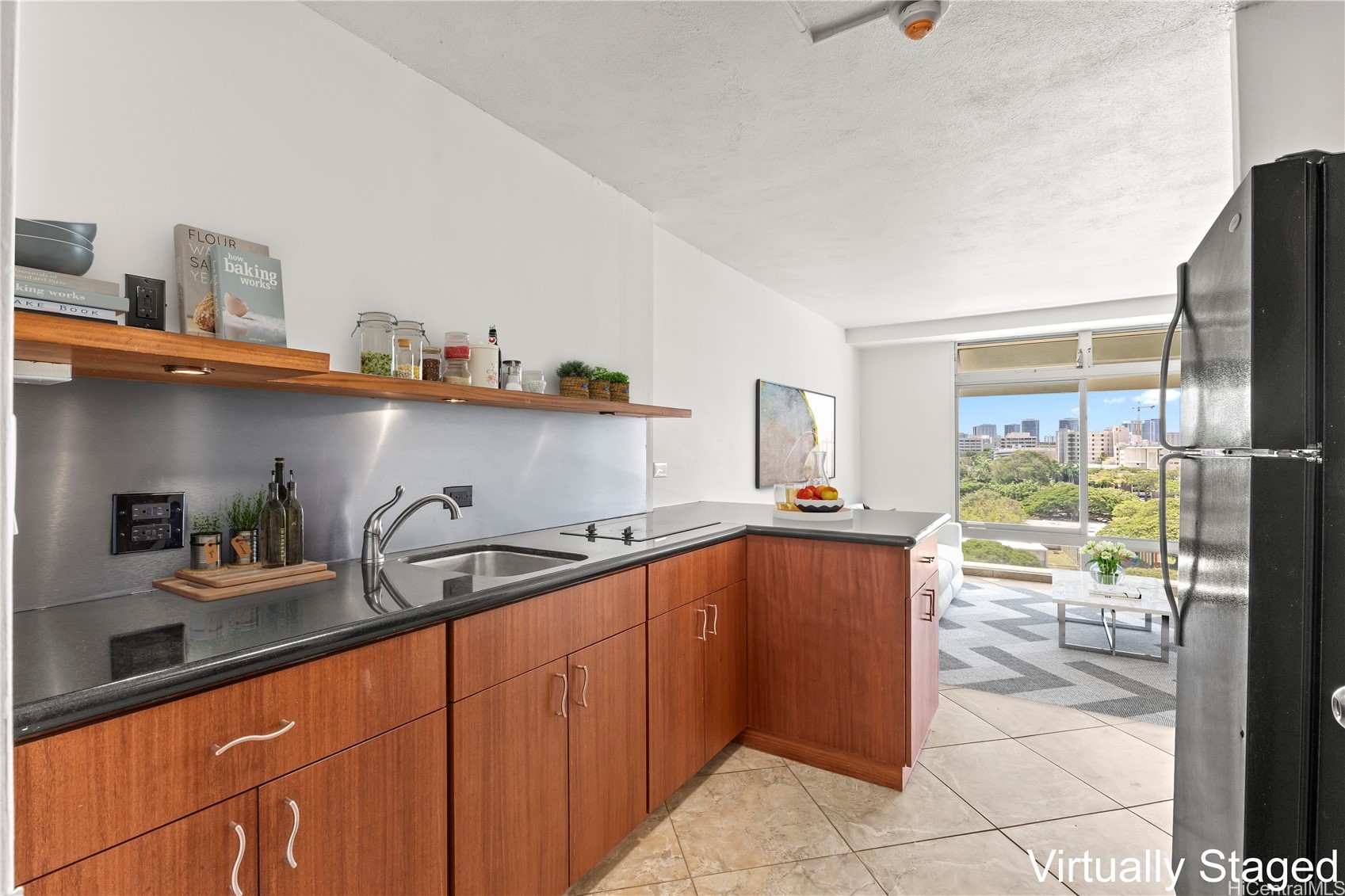 1511 Nuuanu Avenue 933