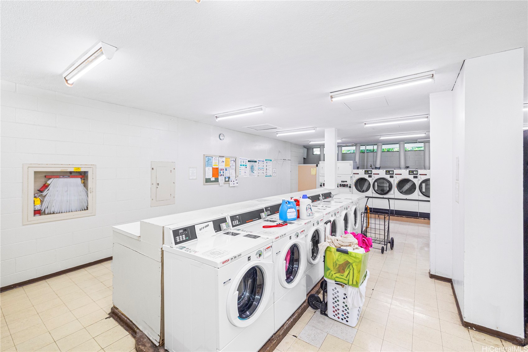 1511 Nuuanu Avenue 933