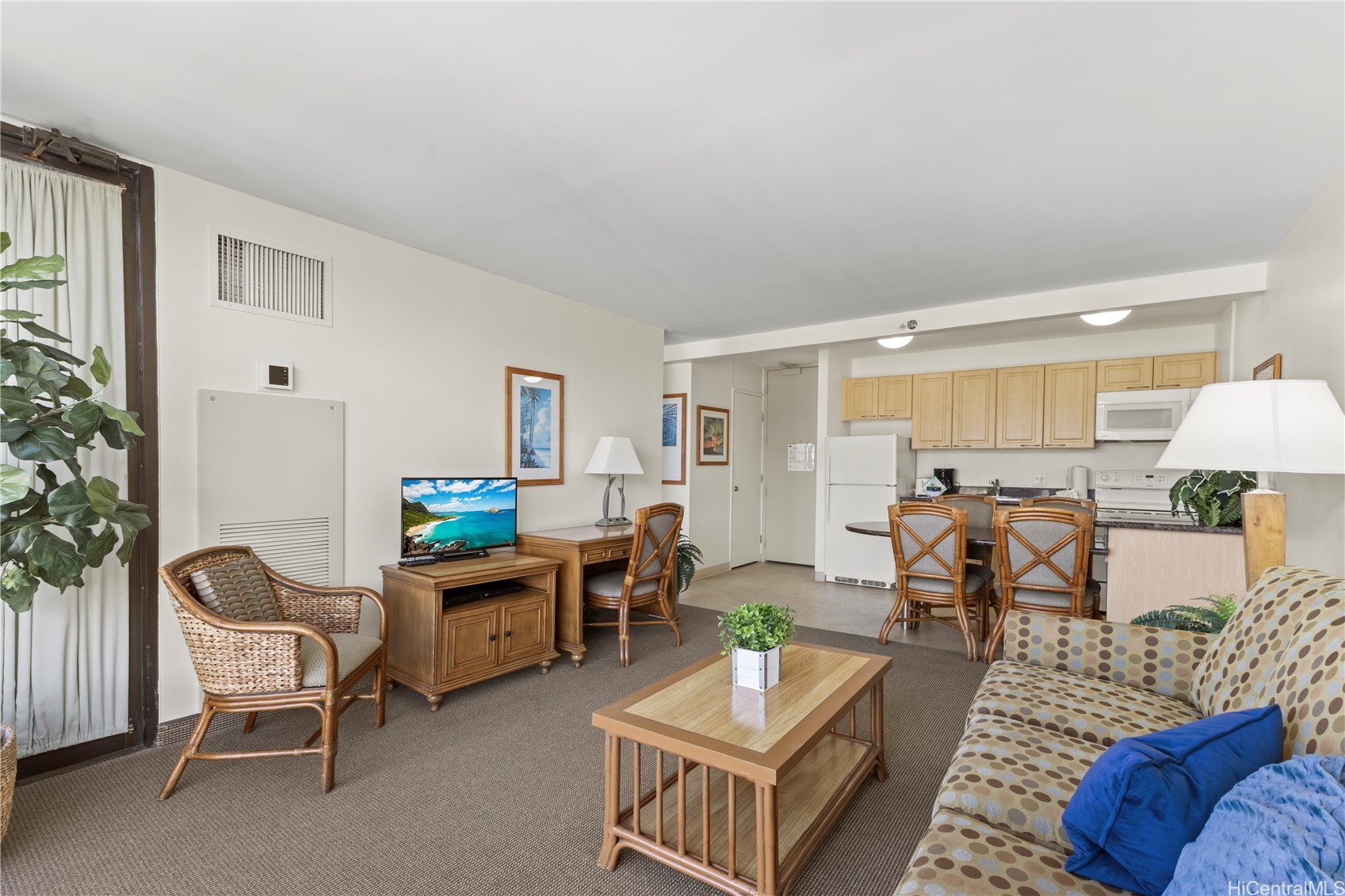 229 PAOAKALANI Avenue 3711 (NUC)