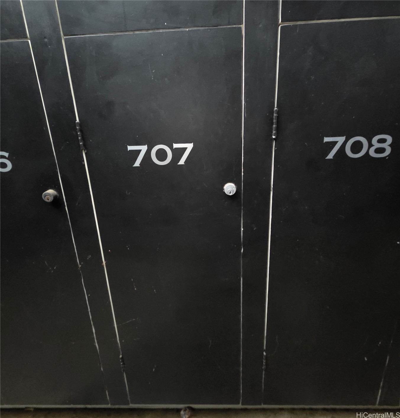 1122 Elm Street 707