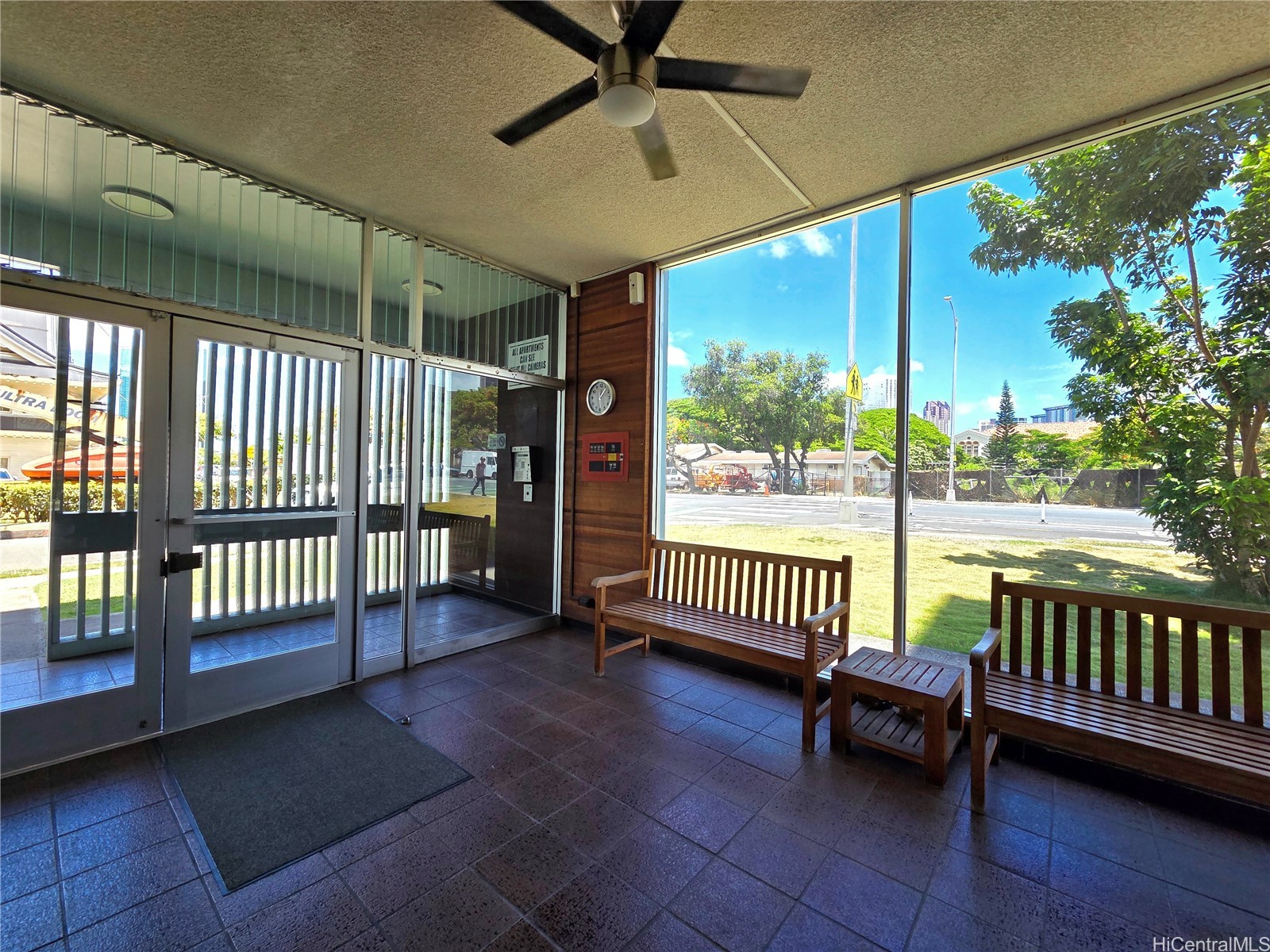 1122 Elm Street 707