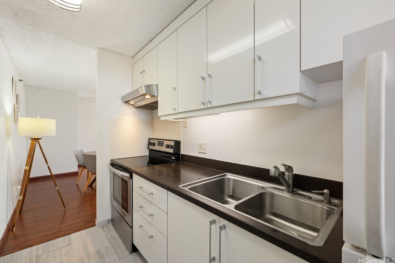 201 Ohua Avenue 913