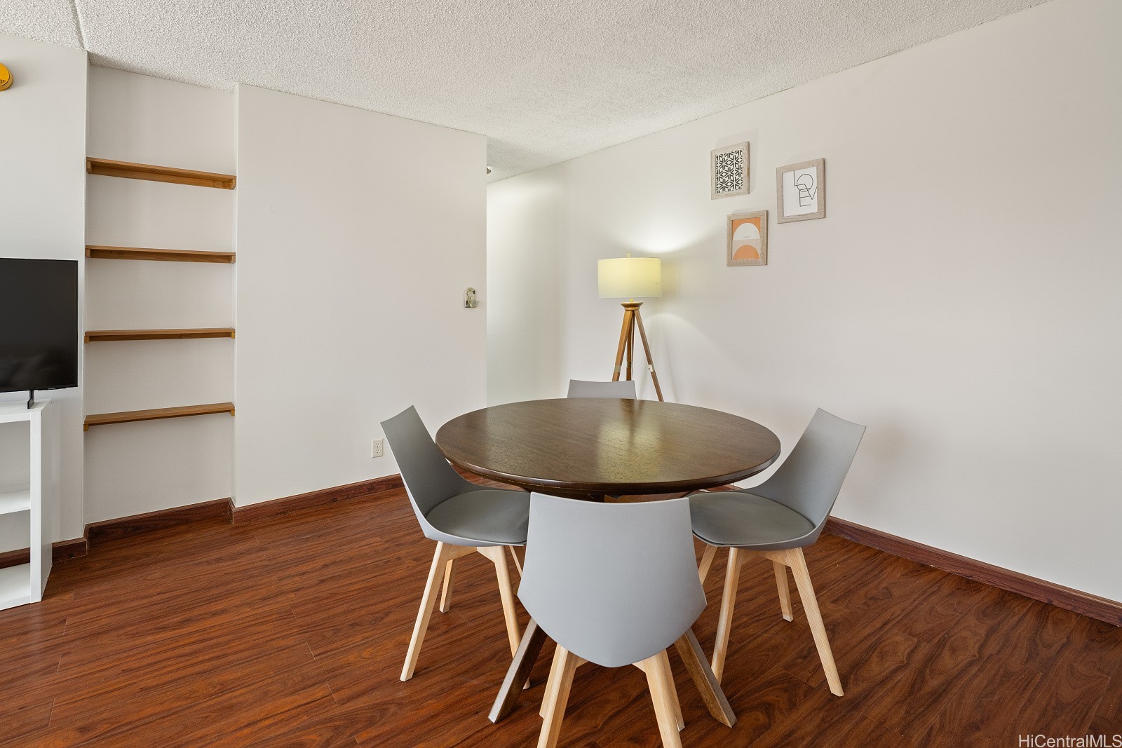 201 Ohua Avenue 913