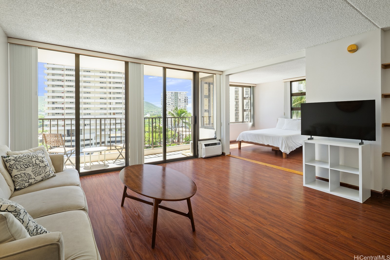 201 Ohua Avenue 913