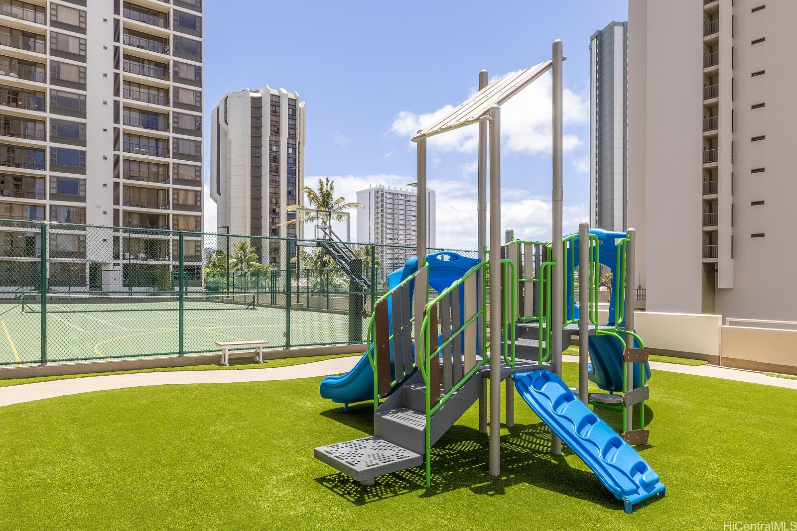 201 Ohua Avenue 913