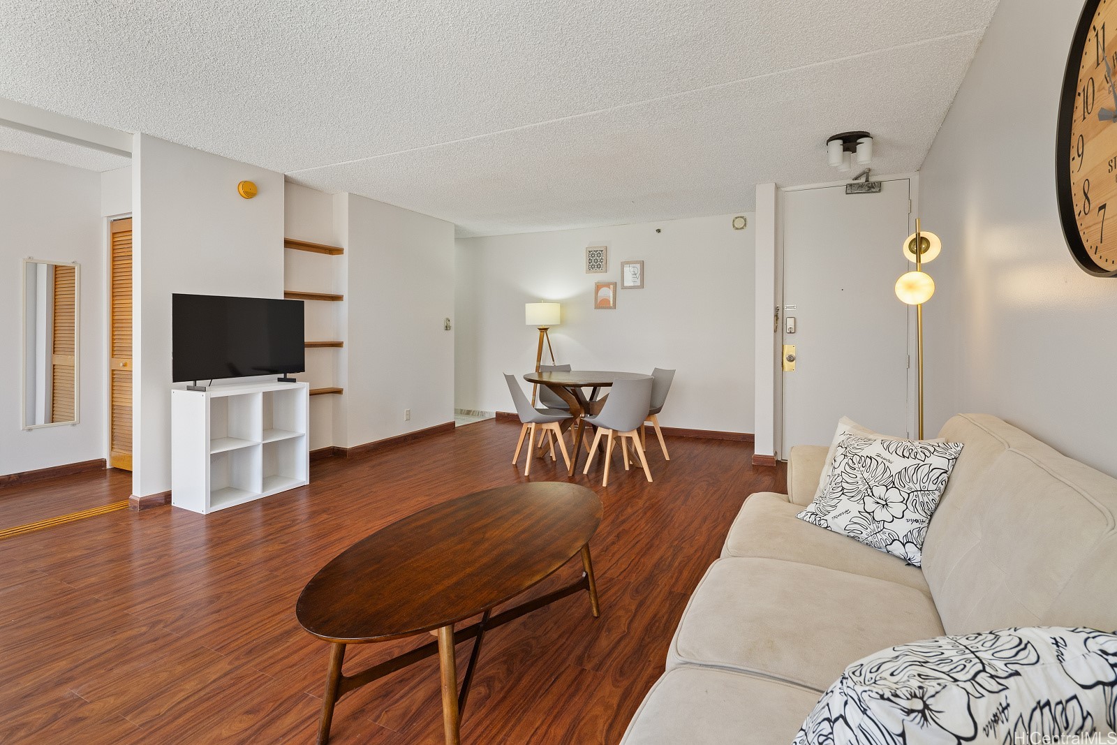 201 Ohua Avenue 913