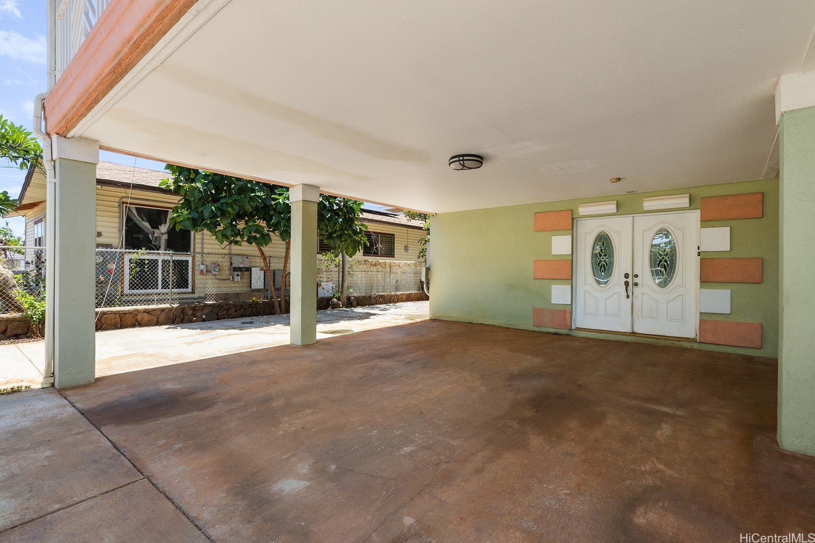87-220 Holopono Street