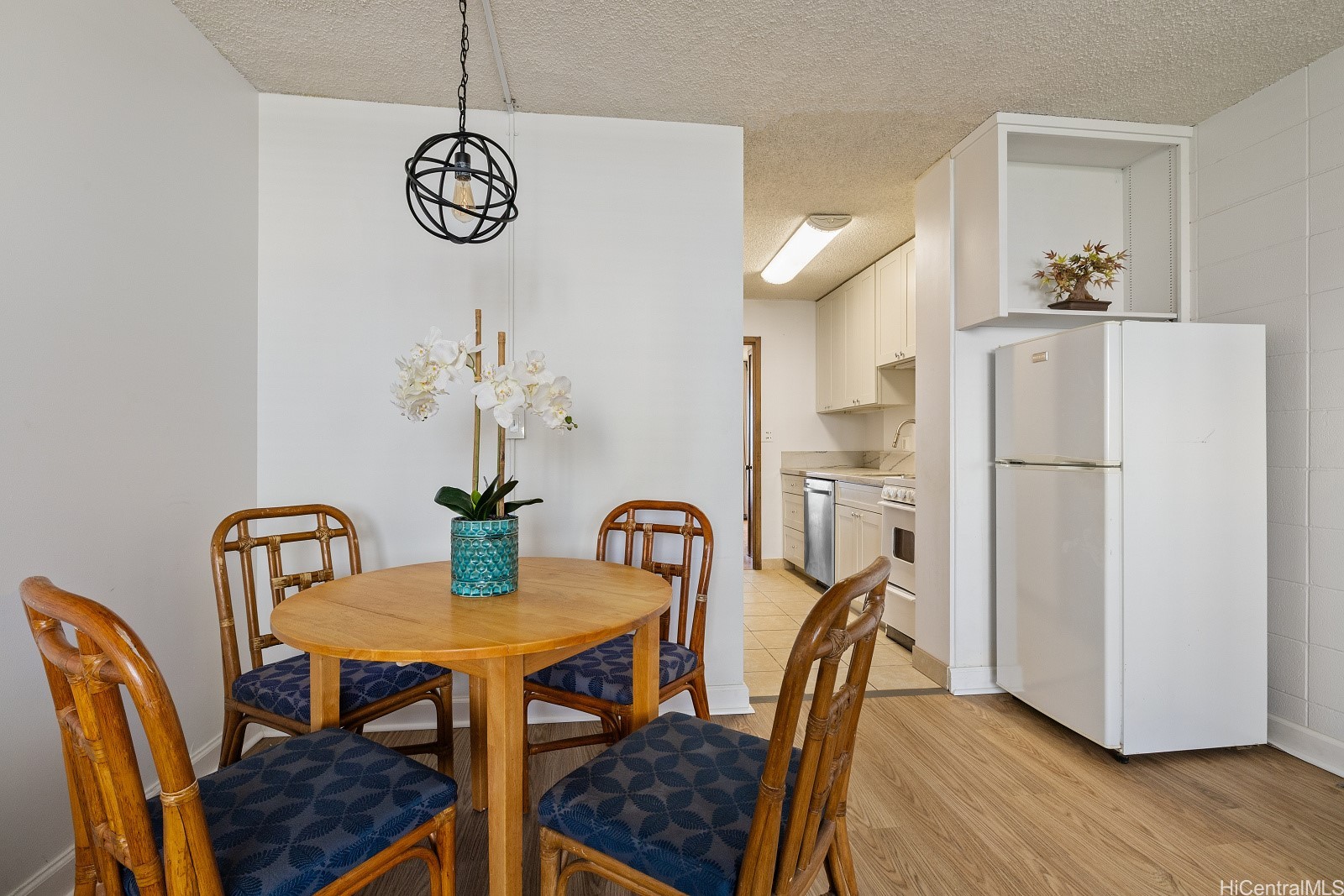 1720 Ala Moana Boulevard 801B