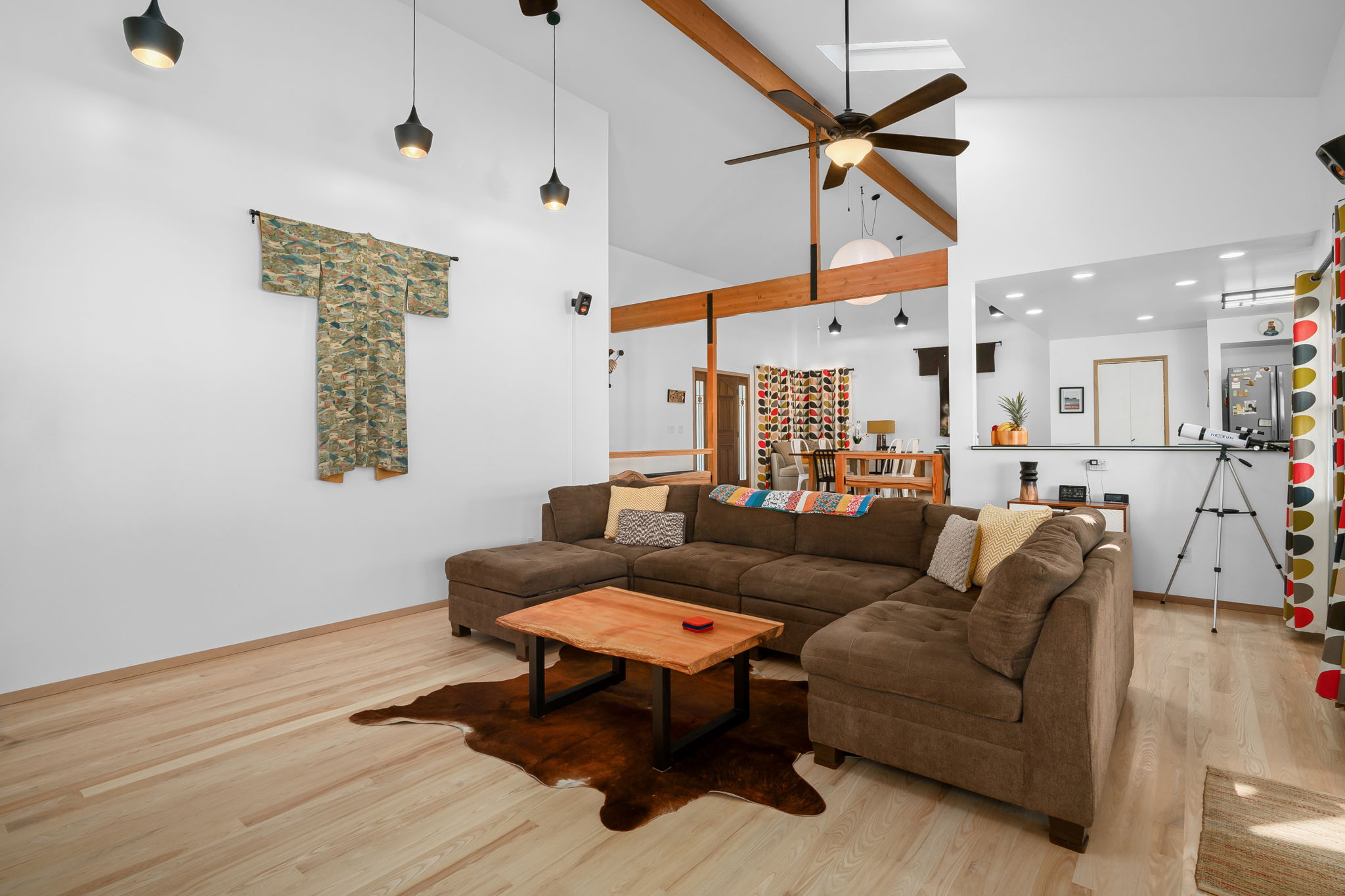 9897 KAHAKAI RD