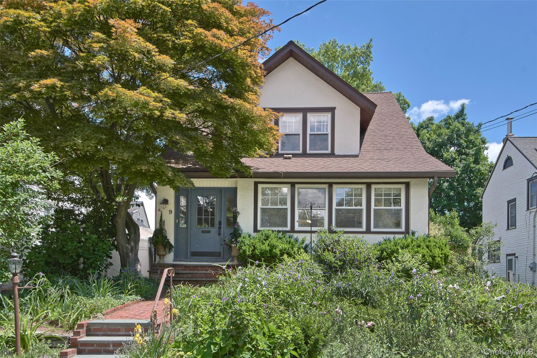 9 Fenton Street
