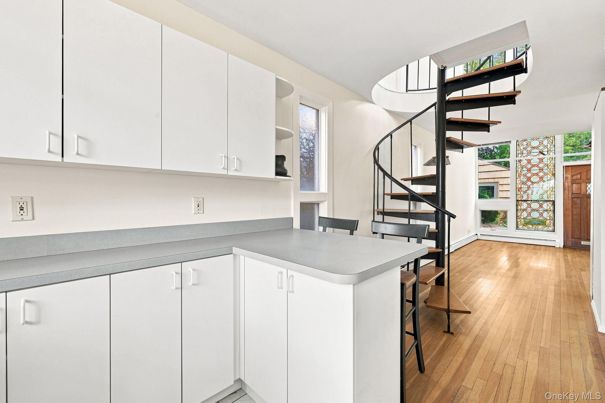 33 Tier Street Unit: E