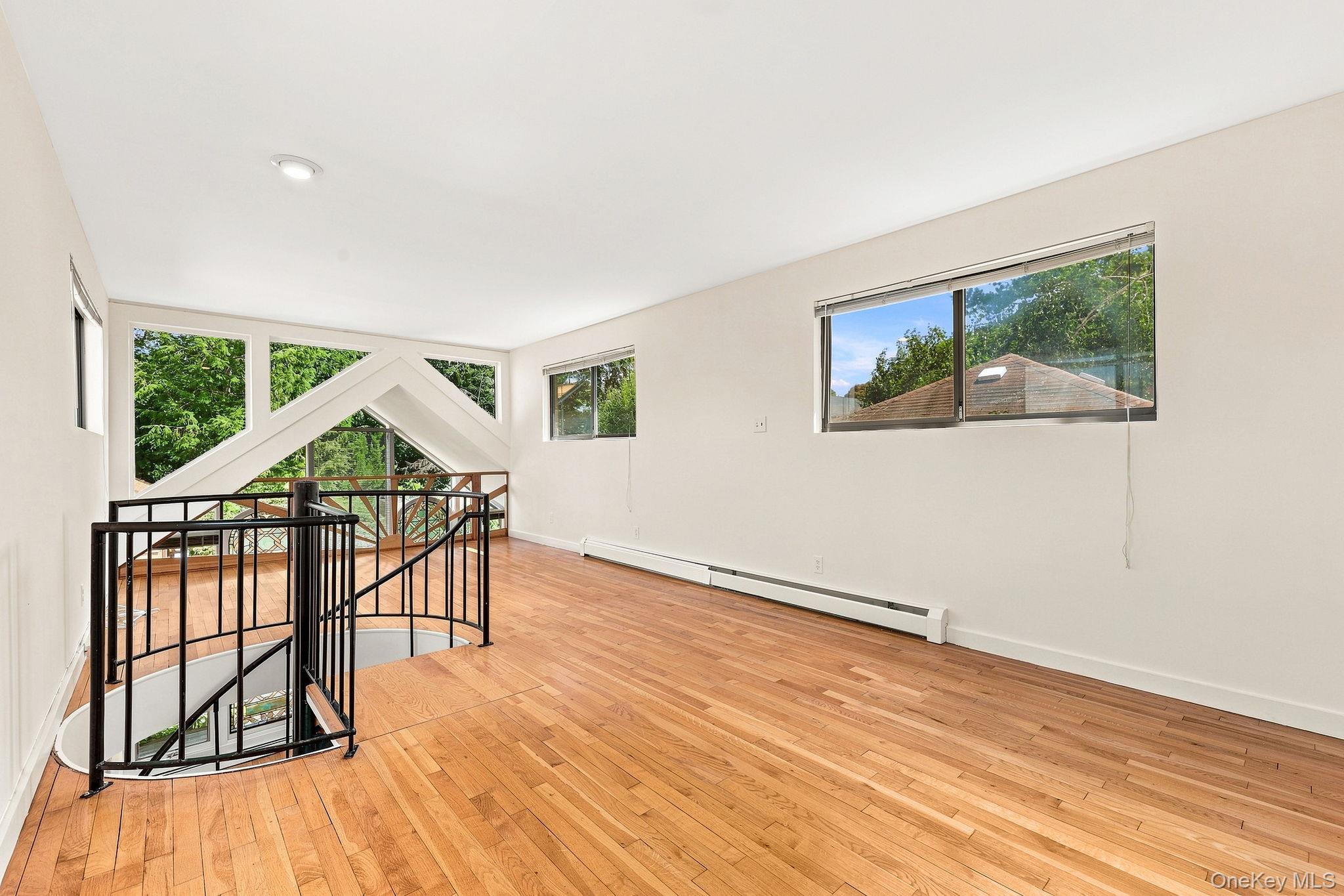 33 Tier Street Unit: E