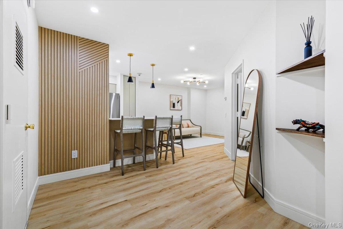 21 Lake Street Unit: 1F