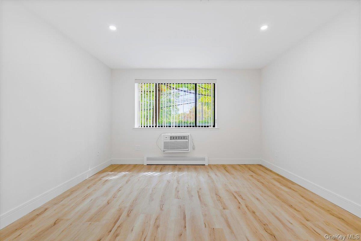 21 Lake Street Unit: 1F