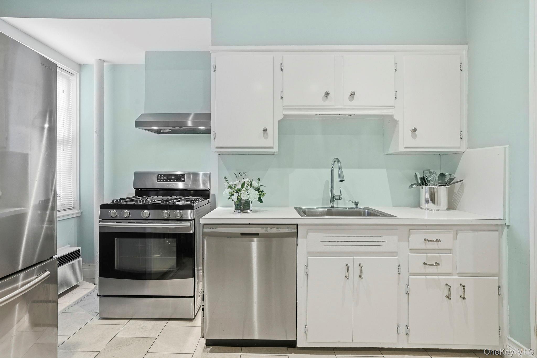 10 Brooklands Unit: 1H