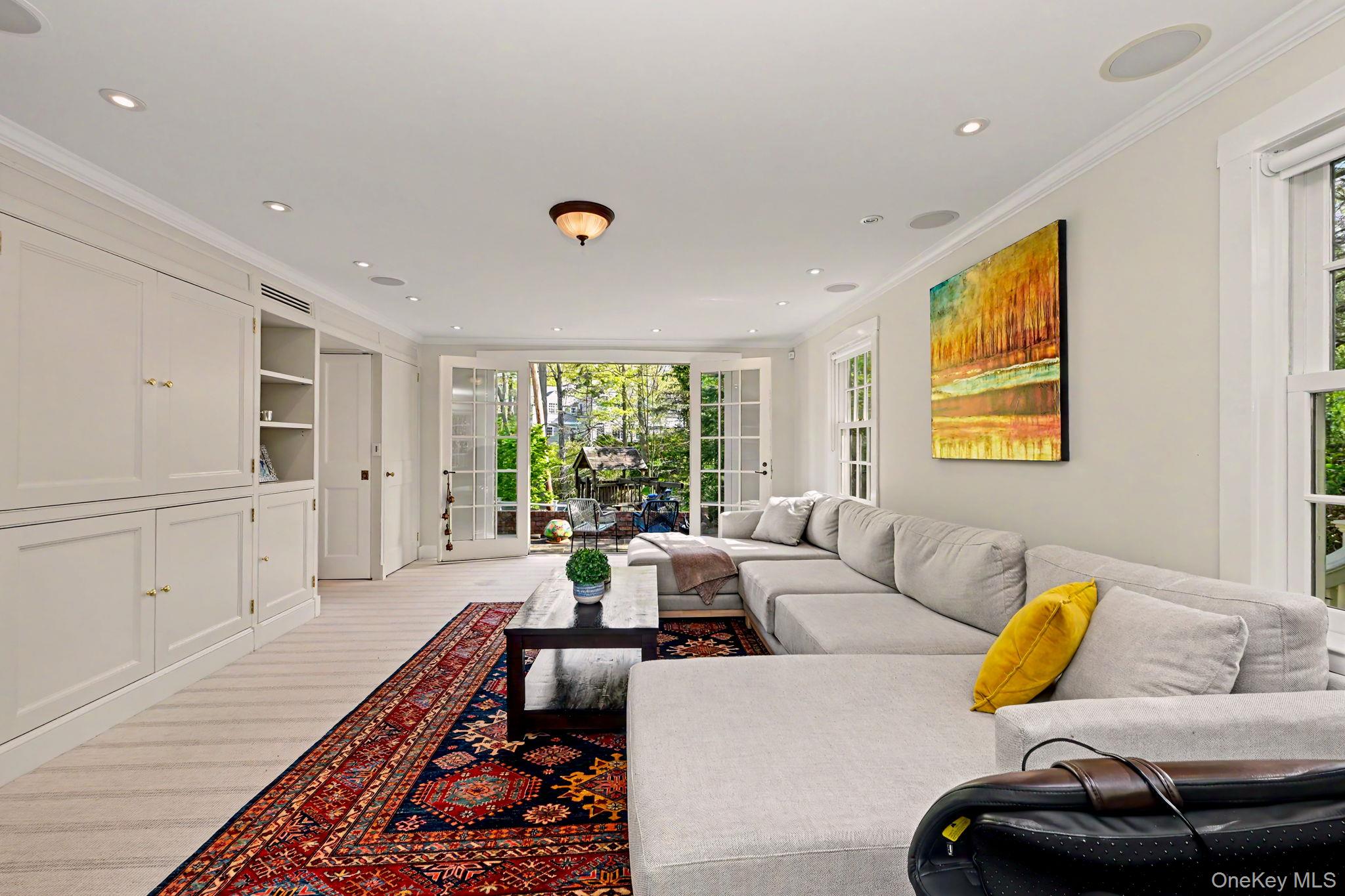 224 Old Colony Road