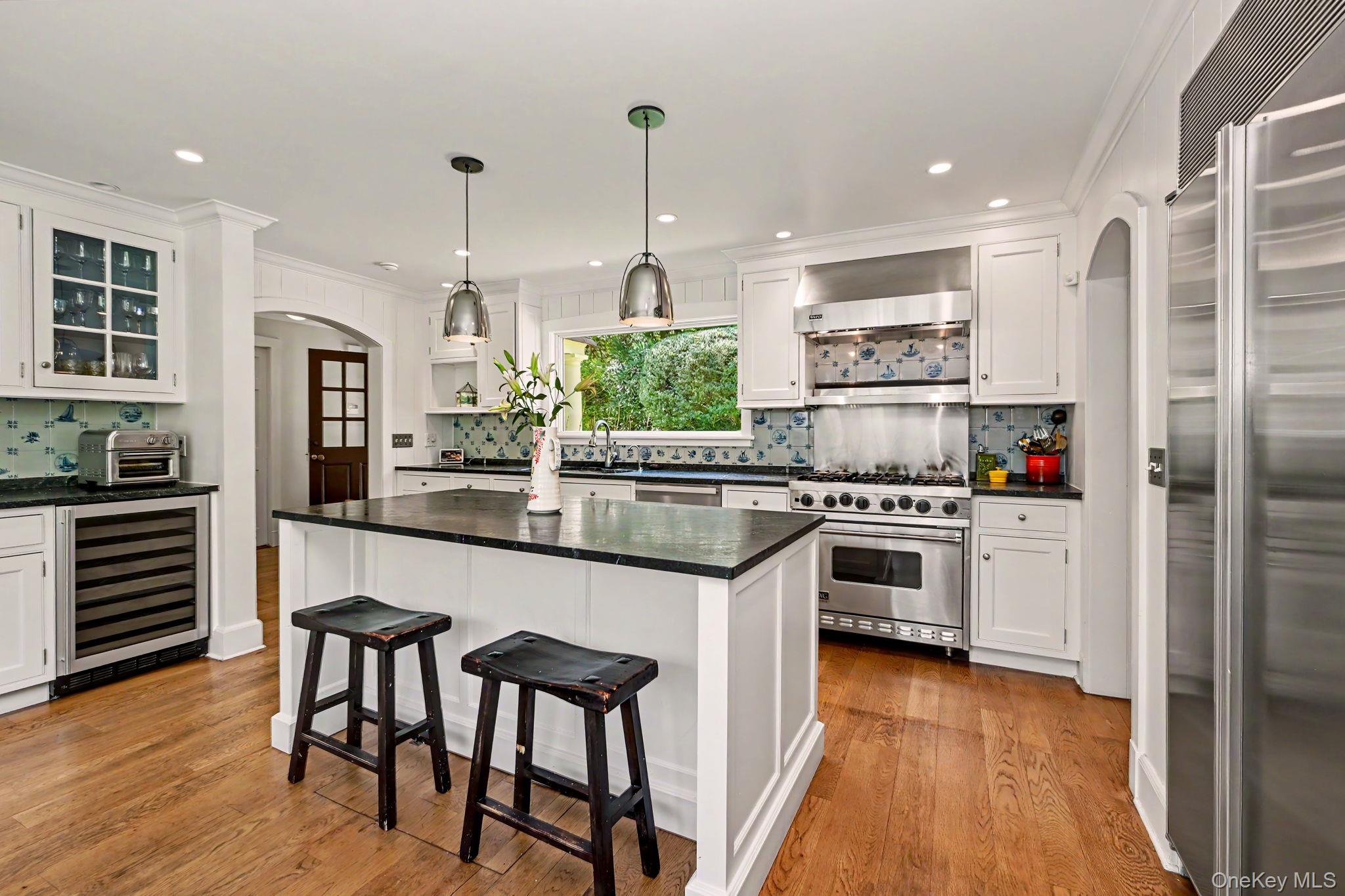 224 Old Colony Road