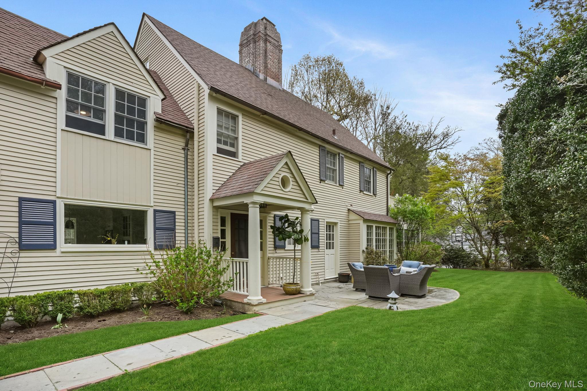 224 Old Colony Road