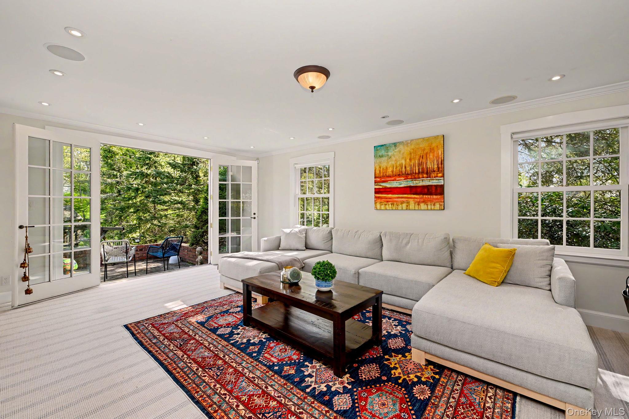 224 Old Colony Road